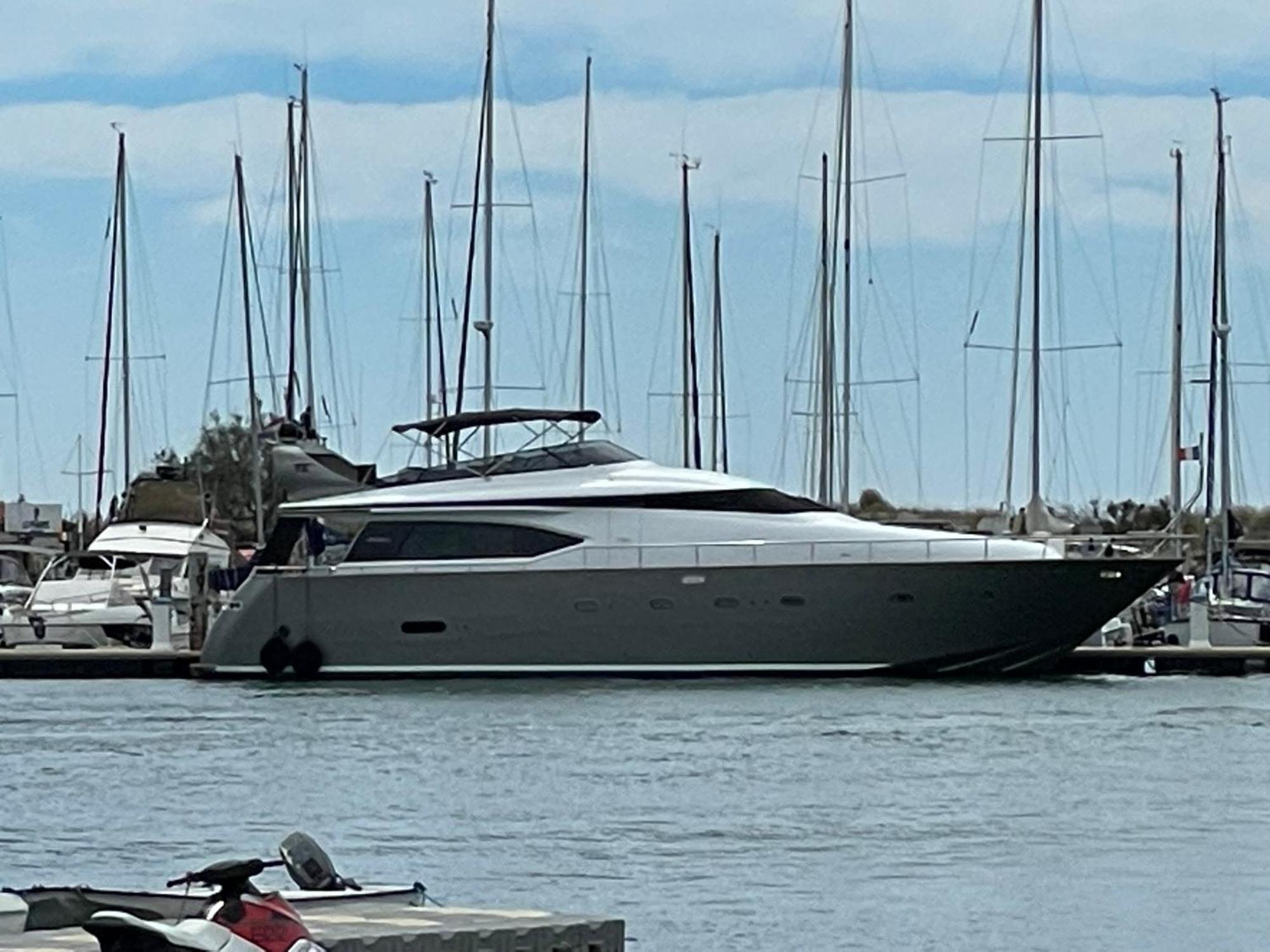 Motoryacht 21 Avec Equipage Hotell Barcelona Eksteriør bilde
